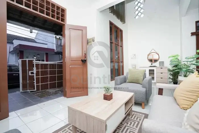 Rumah 3KT 2 Lantai di Larangan Lovablepro Tangerang, SHM Furnished Hadap Selatan — foto 4