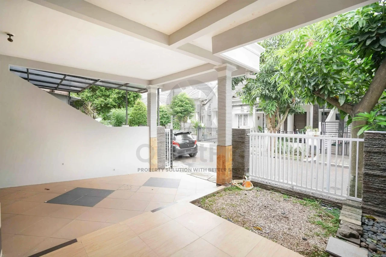 Rumah 3KT 2 Lantai di Serpong Park Diamond Serpong Utara, SHM Furnished — foto 5