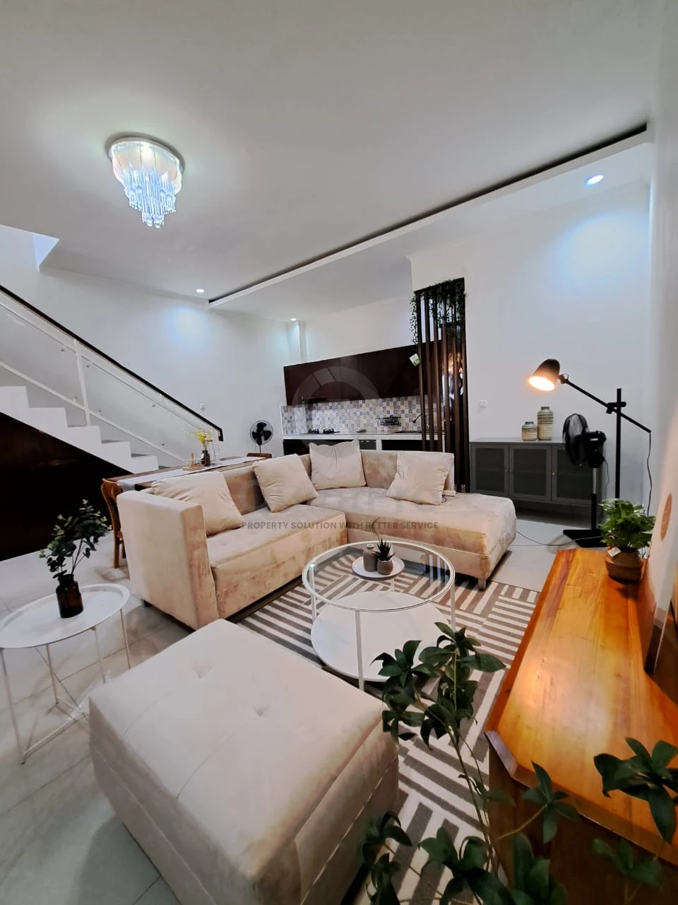 Rumah Modern 4KT 2 Lantai di Serpong Park Emerland, SHM Furnished Strategis — foto 3