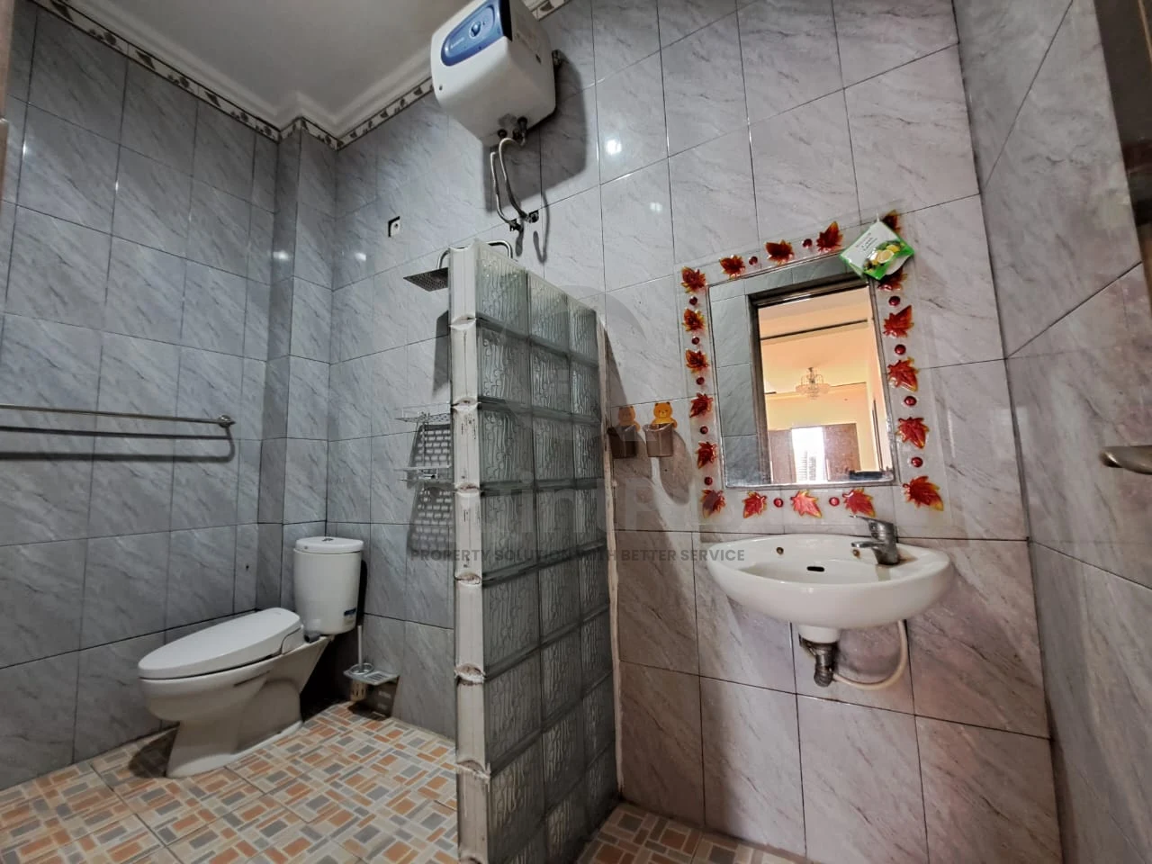 Rumah Dijual di Emerland, Serpong Utara, 4KT — foto 18