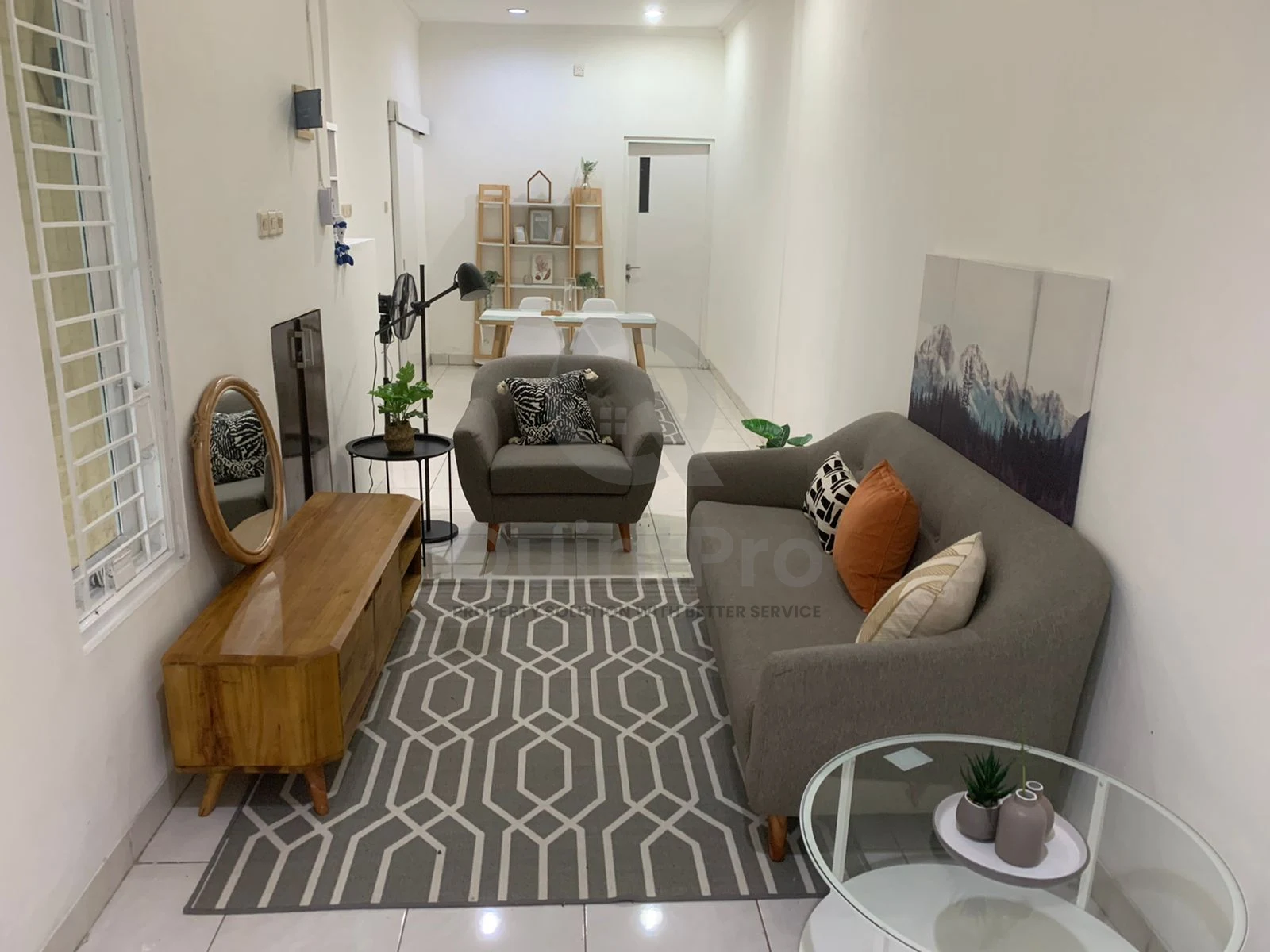 Rumah 3+1KT 2 Lantai di Diamond Andara Cinere Depok, SHM Furnished Strategis — foto 2