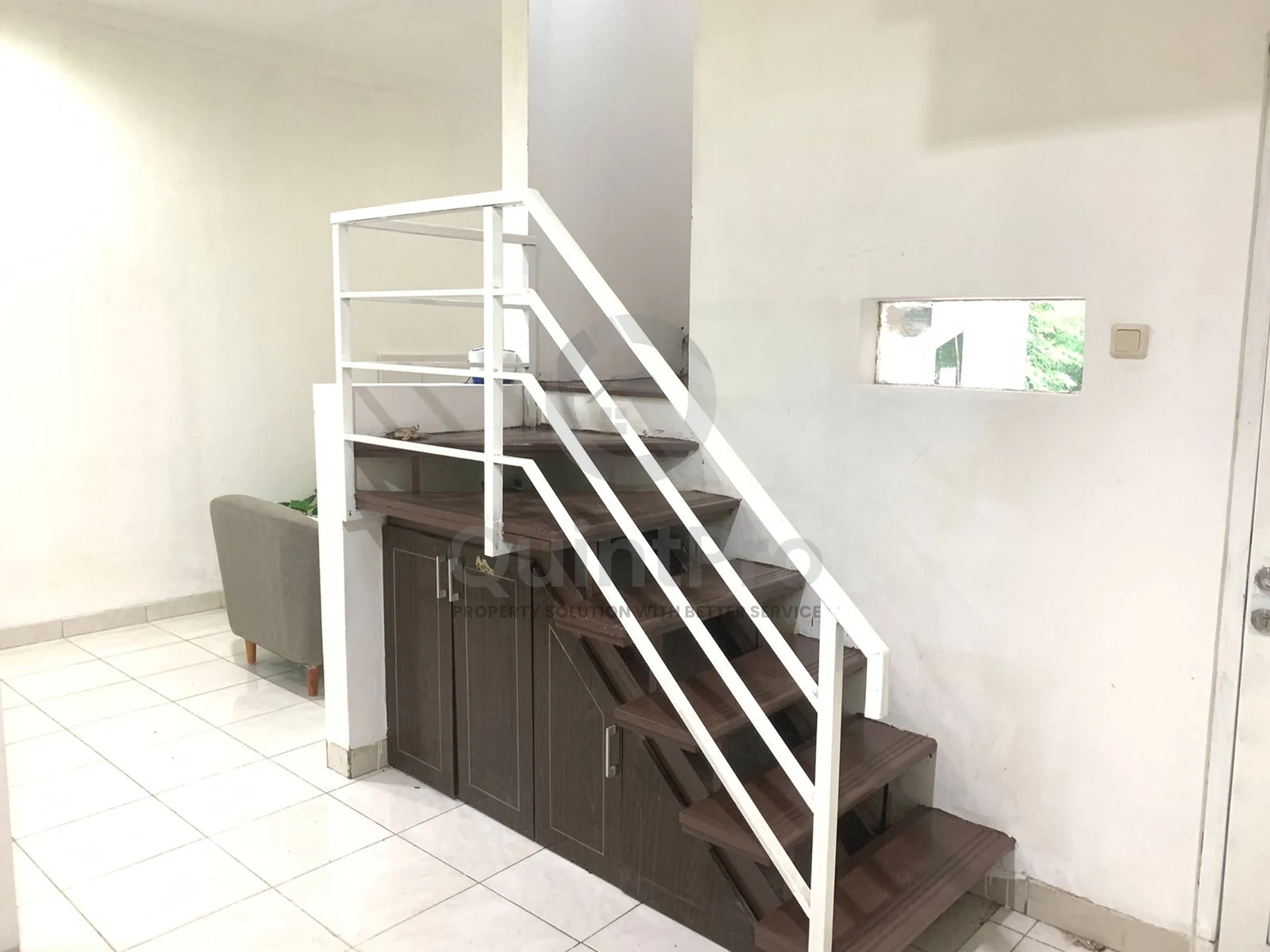 Rumah 3+1KT 2 Lantai di Diamond Andara Cinere Depok, SHM Furnished Strategis — foto 5