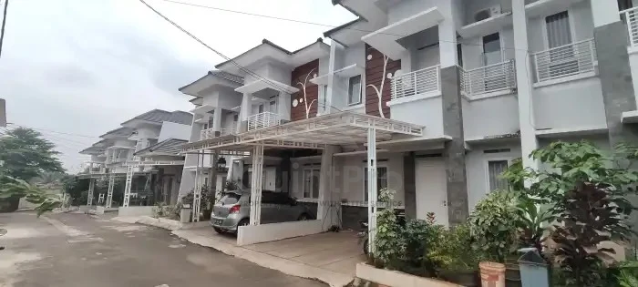 Rumah 3KT Furnished 2 Lantai di Dago View Pamulang, Dekat Tol Ciater — foto 2