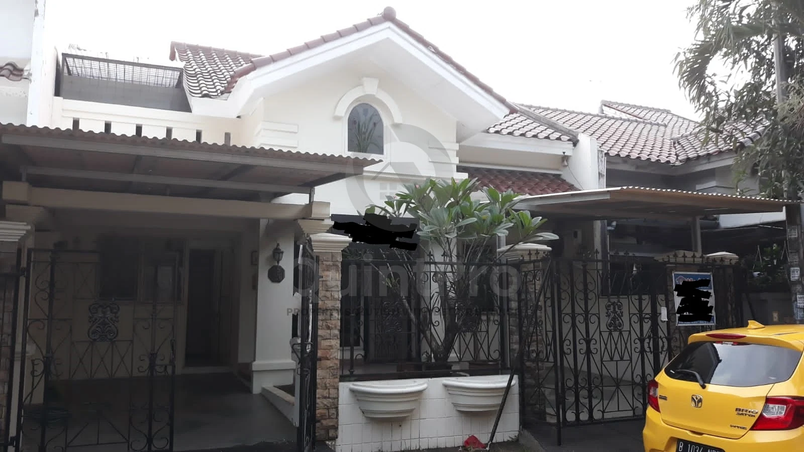 Rumah 3+1KT 135m² Kencana Loka BSD, Semi-Furnished Hadap Timur SHM