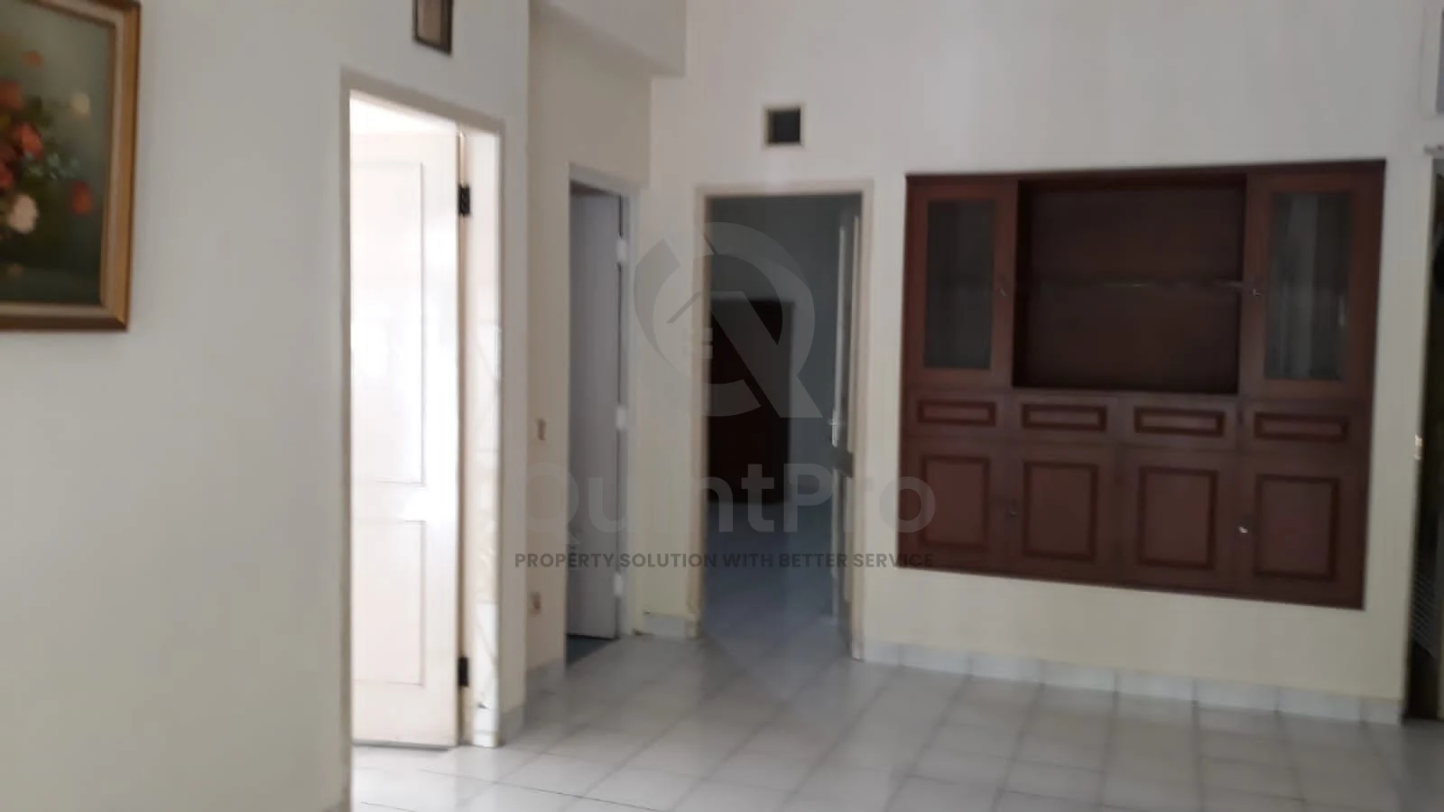 Rumah 3+1KT 135m² Kencana Loka BSD, Semi-Furnished Hadap Timur SHM — foto 3