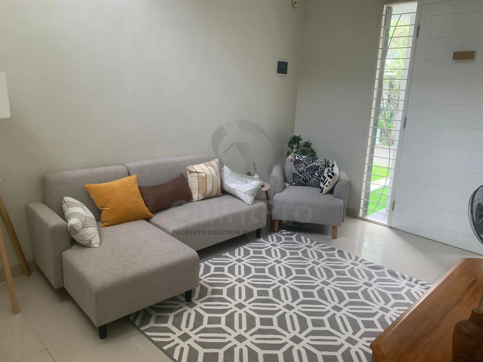 Rumah 2 Lantai 2KT di Green Serpong Bintaro, SHM Furnished Dekat AEON BSD — foto 4