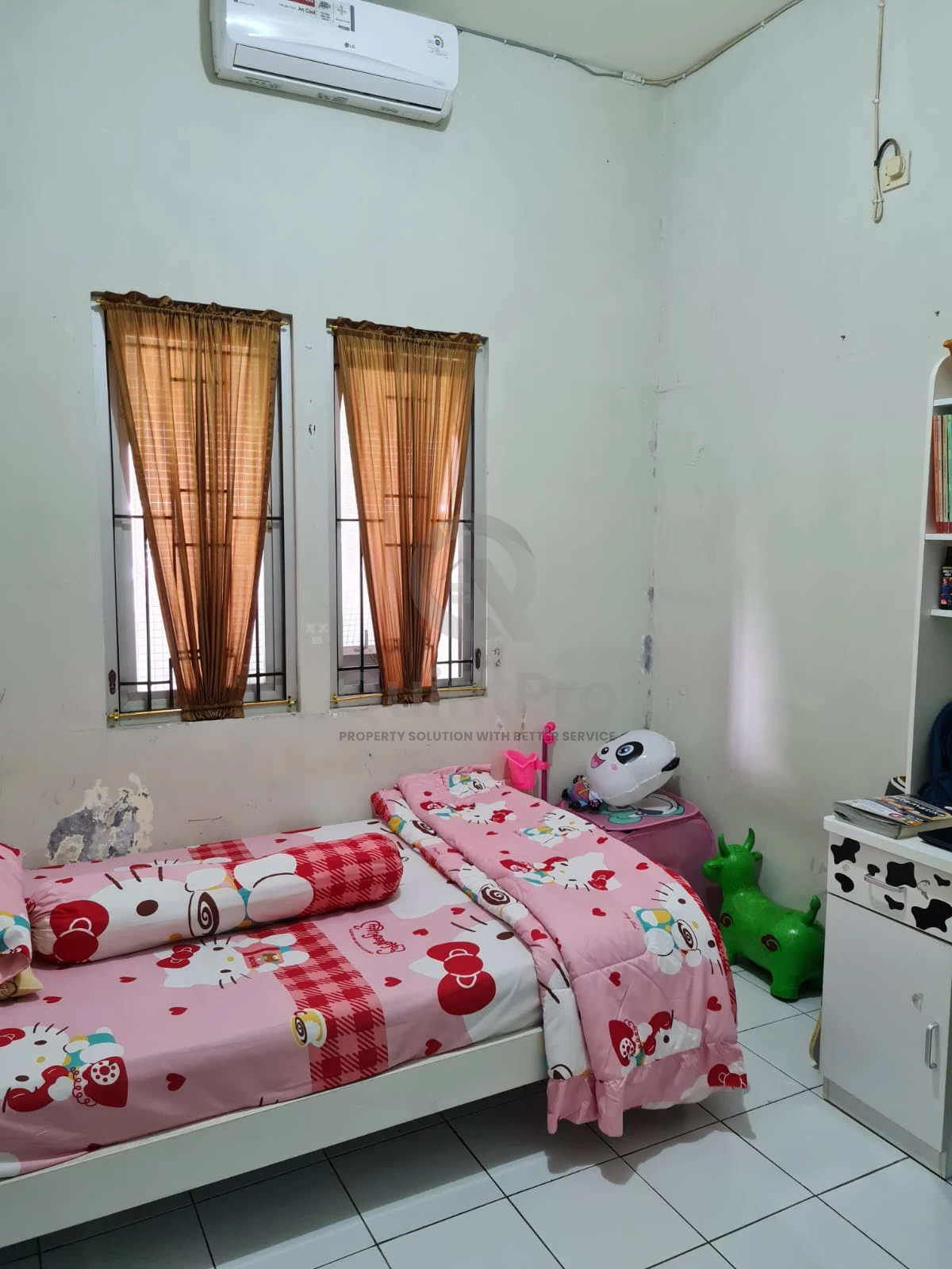 Rumah 4+1KT 2 Lantai 84m² di Bintaro, 5 Menit Stasiun SHM Siap Huni — foto 2