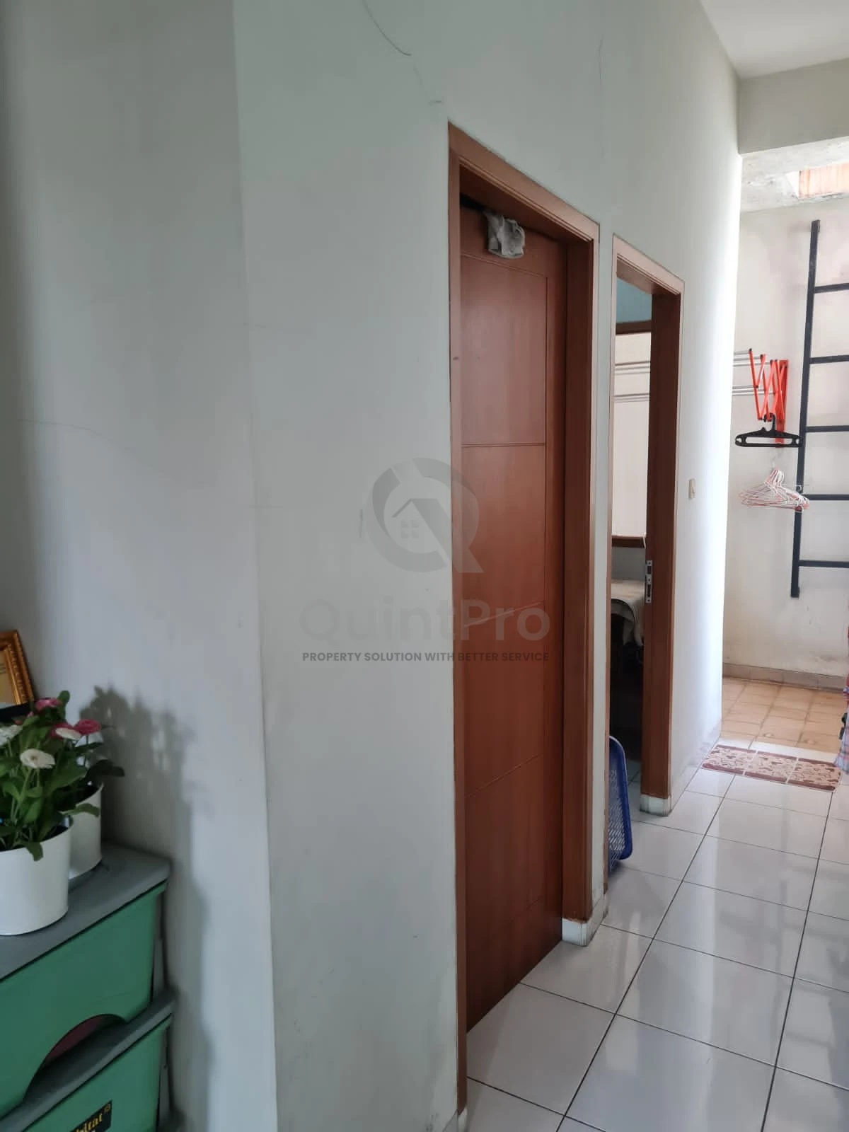 Rumah Dijual di Dijual Cepat Rumah Asri Siap Huni Kawasan Bintaro

Lokasi Strategis. 
5 Mnt Menuju St. Jurang Mangu Atau St. Sudimara
5 Mnt Menuju Bintaro Xchange, Bintaro, 1KT — foto 9