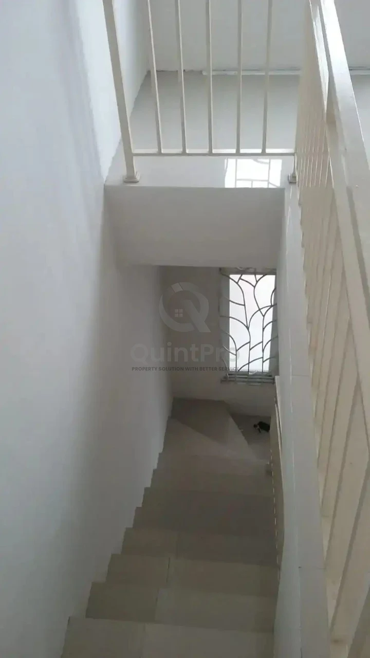 Rumah 3KT 2 Lantai di Prabu Residence Bintaro, SHM 3 Menit Transmart — foto 2