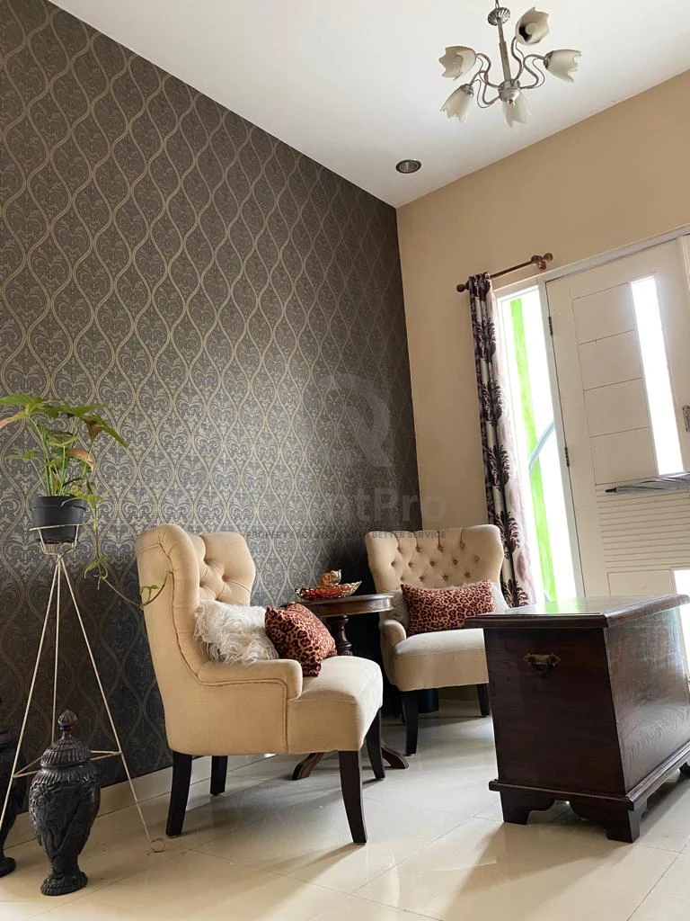 Rumah Modern 4+1KT di Nusa Loka BSD, 2 Lantai Semi-Furnished SHM — foto 3