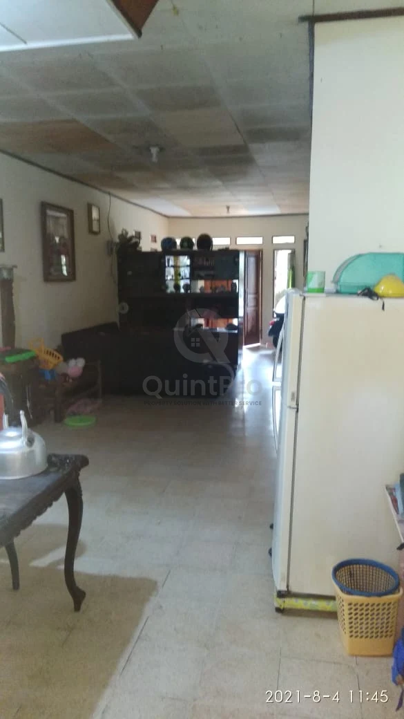Rumah 3KT 450m² di Jl Cemplang Bogor, SHM Tanah Luas Strategis — foto 3