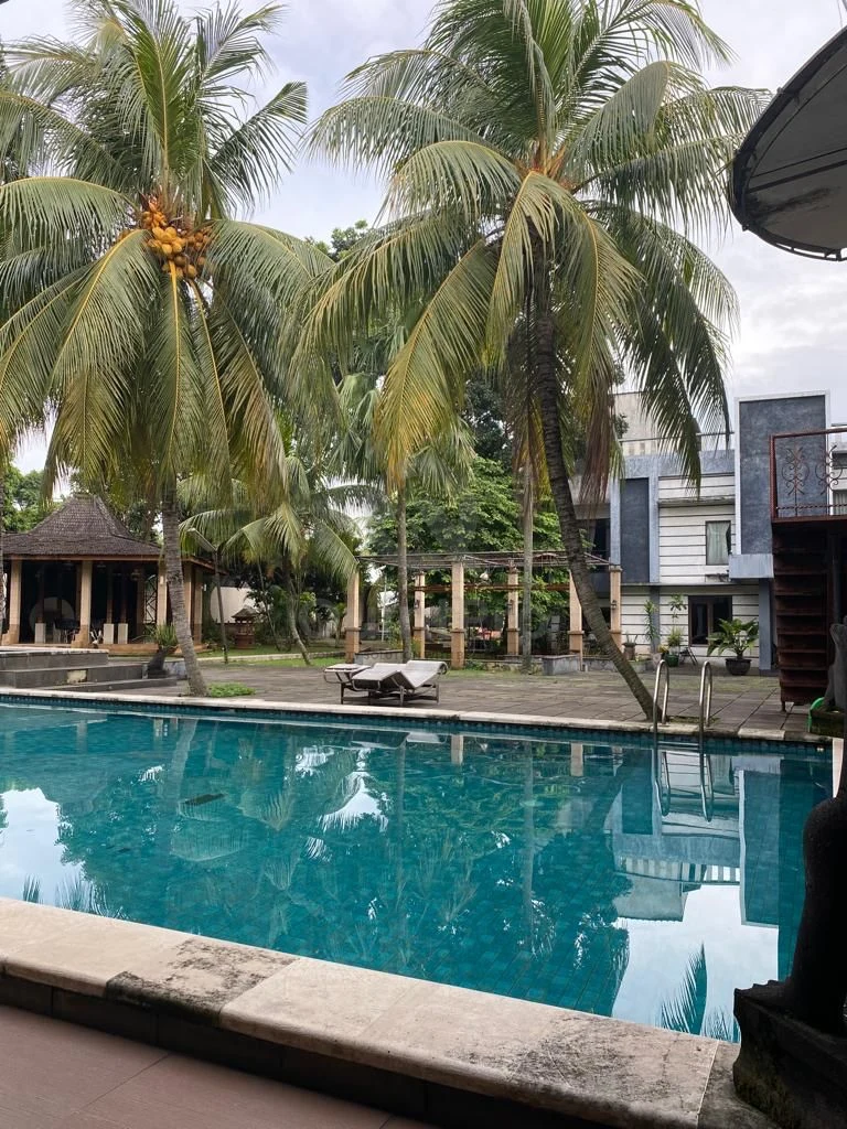 Rumah Klasik 10KT 8300m² di Villa Dago Pamulang, Furnished SHM Mewah — foto 5