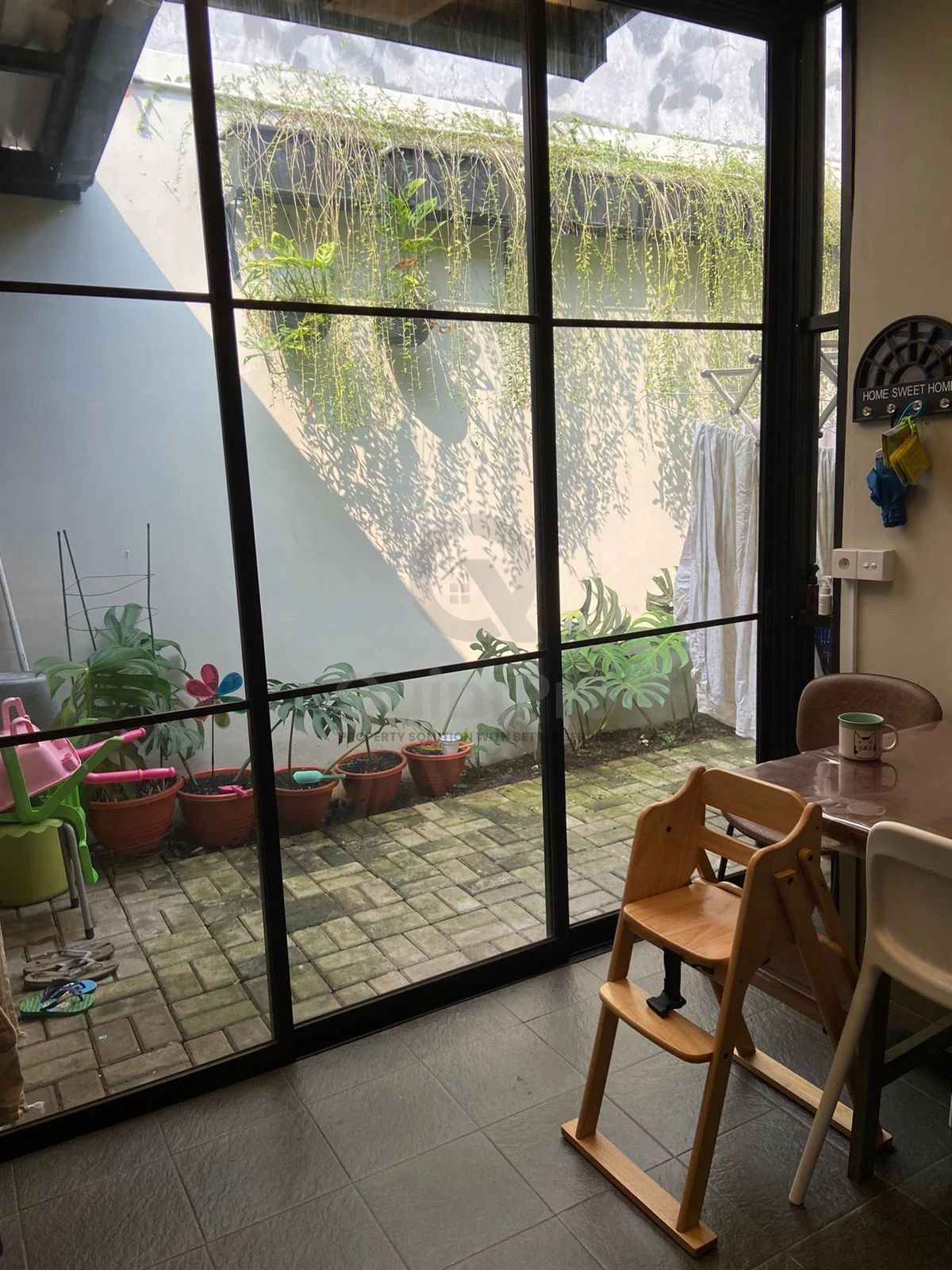 Rumah 3KT 105m² di Green Gardena Bintaro, SHM Hadap Utara Asri — foto 5