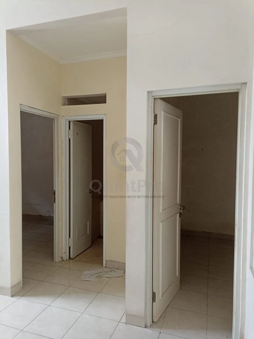 Rumah 2KT Serpong Hill Serpong, 78m² SHM Halaman Hijau Asri — foto 4