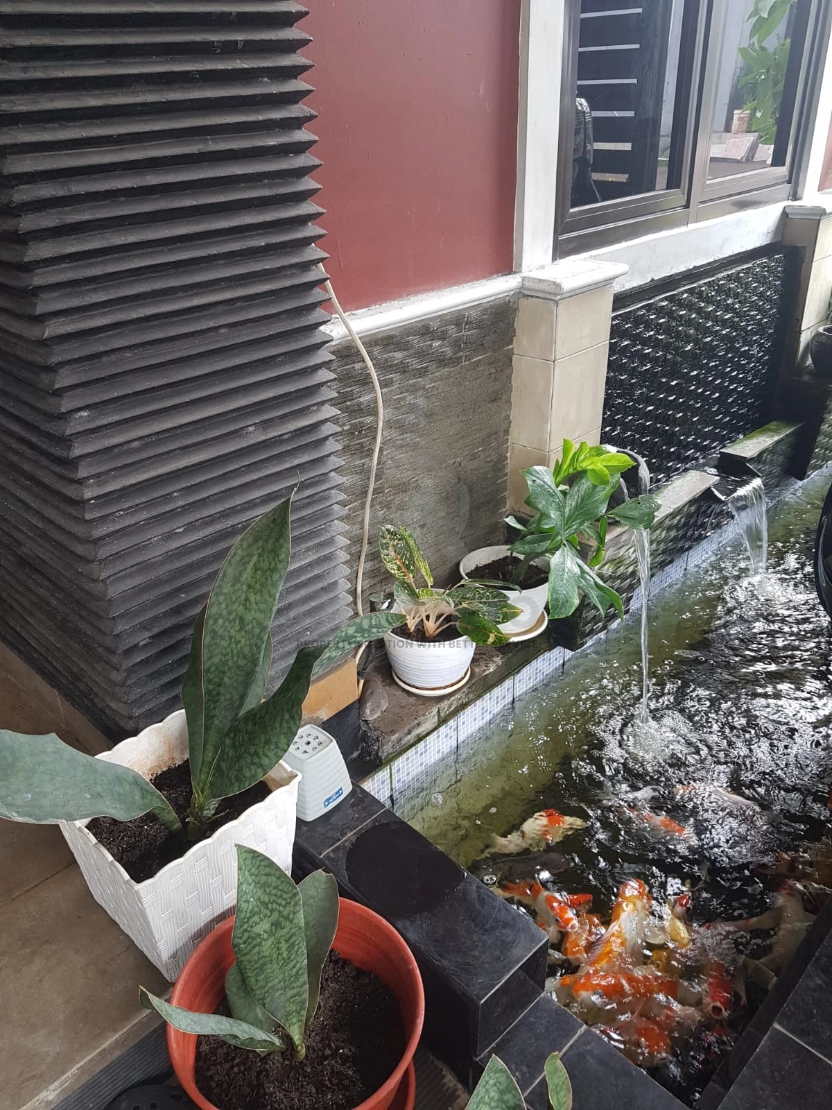Rumah 4+1KT 2 Lantai di Graha Intan Ciputat, Renovasi Baru SHM Bebas Banjir — foto 2