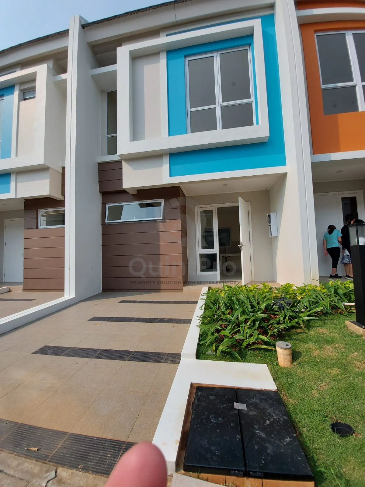 Rumah 3KT 2 Lantai Disewa di Martinez Gading Serpong, Modern Minimalis Dekat Club House