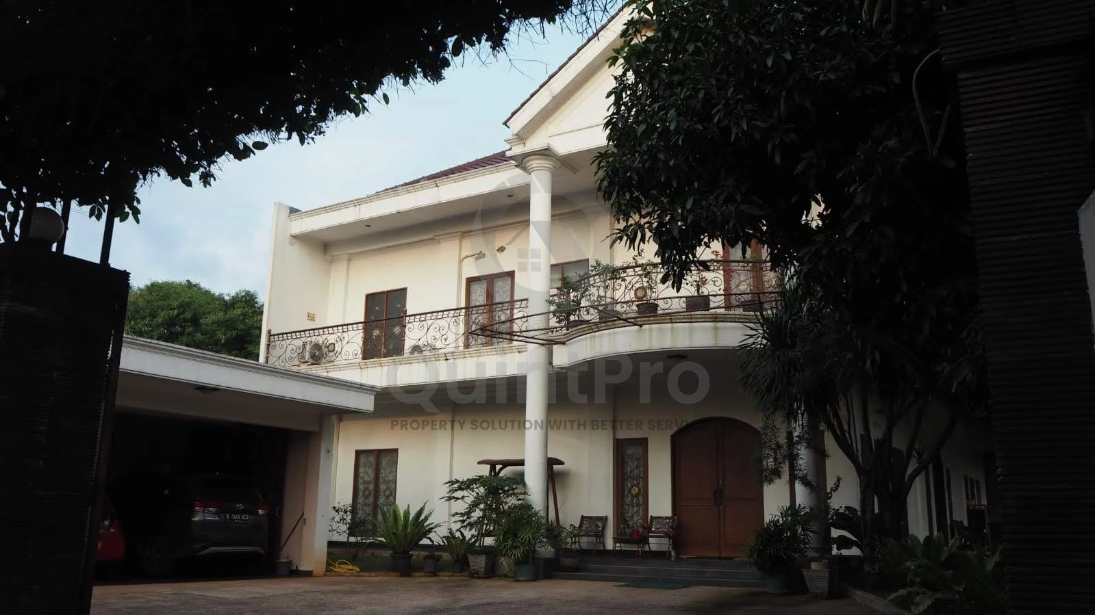 Rumah Klasik 4+2KT 1000m² di Pondok Karya Pondok Aren, 3 Bangunan SHM — foto 3