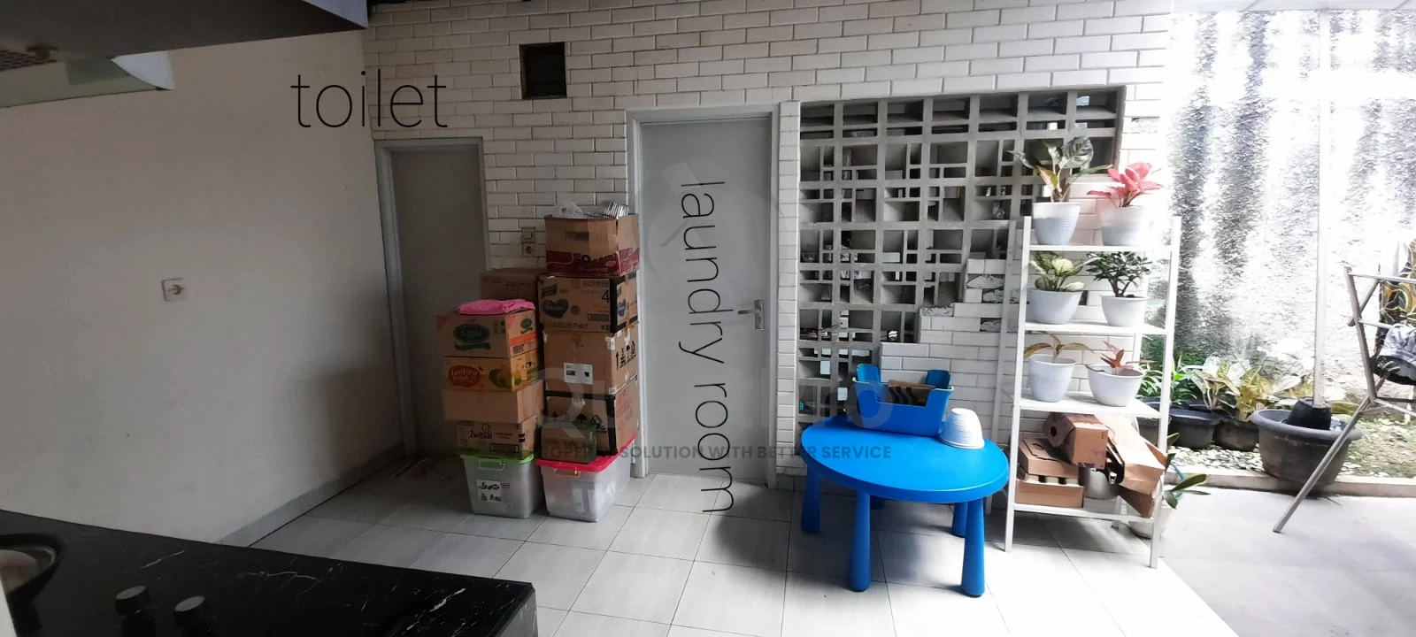 Rumah 2KT 3KM di Sevilla BSD, 2 Lantai SHM Bebas Banjir Strategis — foto 2