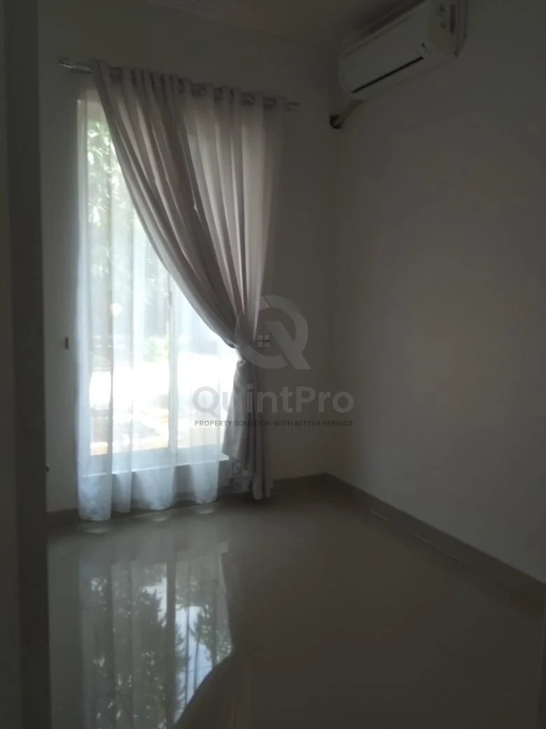 Rumah 2KT Modern di Serpong Garden 2, Halaman Asri 2 Lantai — foto 4