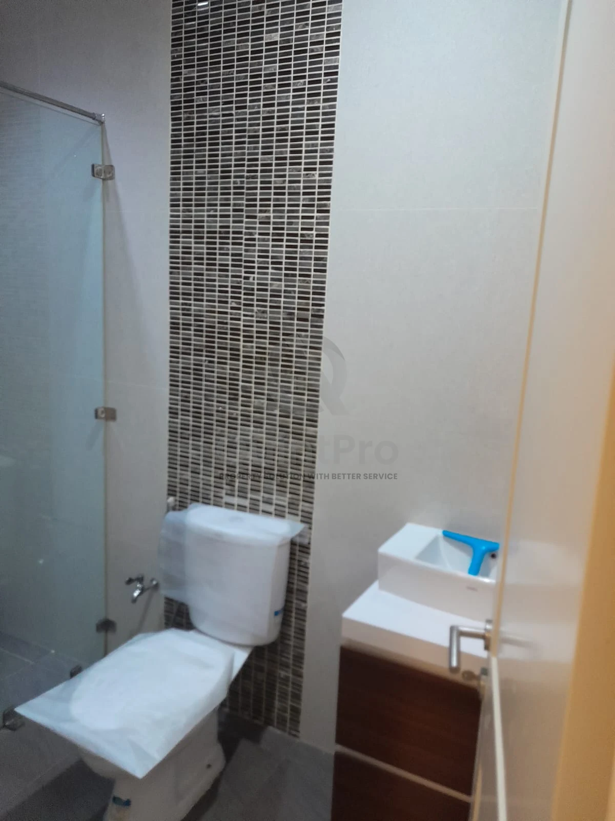 Rumah Dijual di Sevilla Park, BSD, 4KT — foto 17