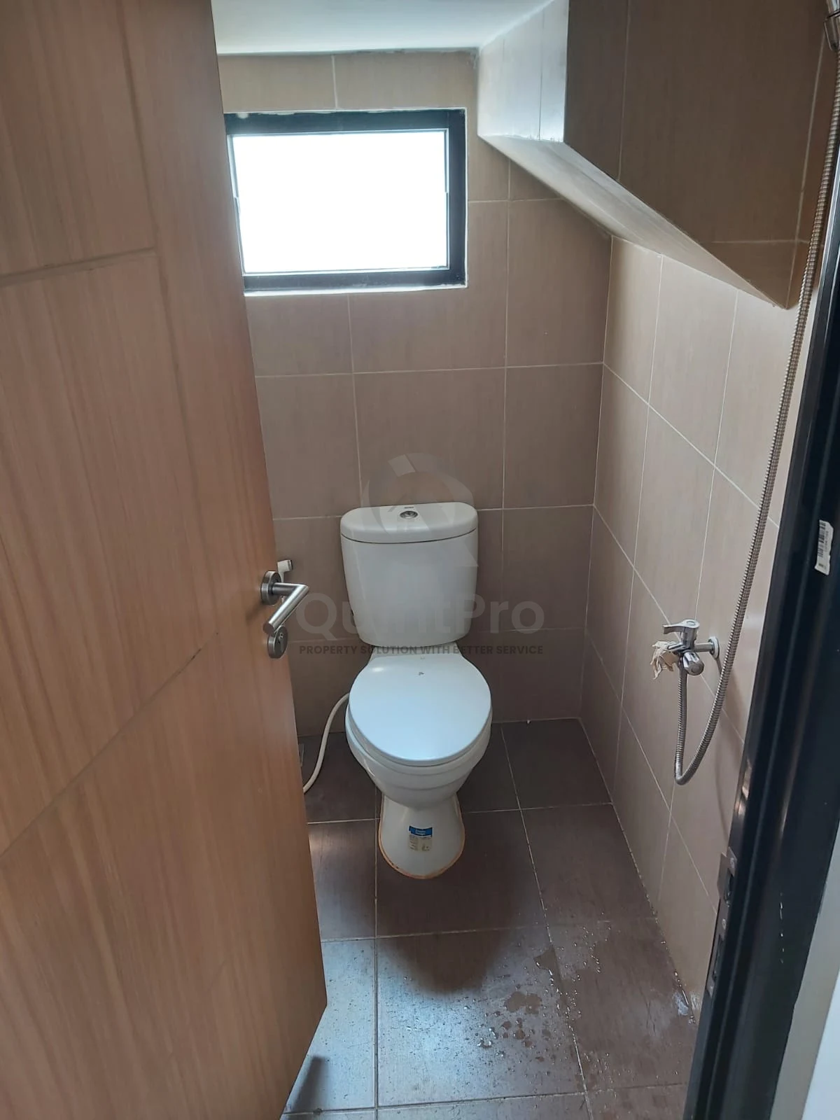 Rumah 2KT Disewa di Naira Residence BSD, Modern Minimalis Siap Huni — foto 2