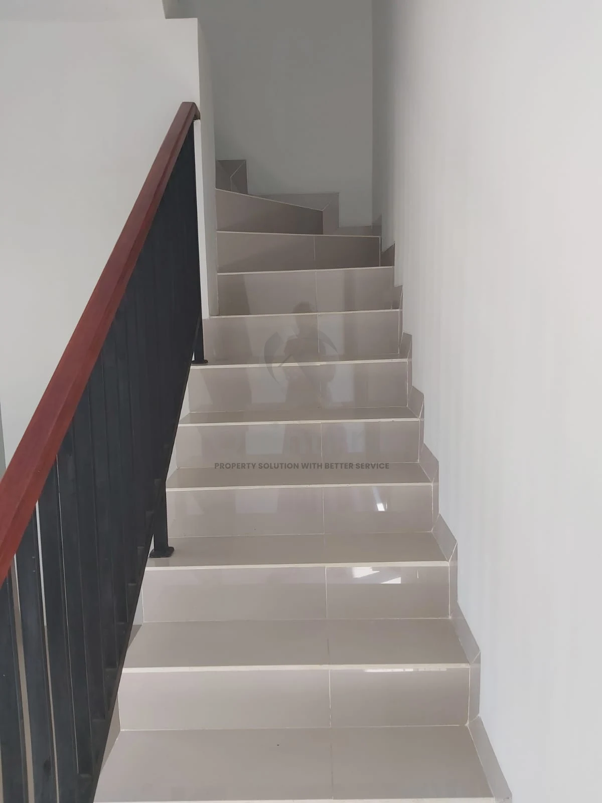 Rumah Disewa di Naira Residence, BSD, 2KT — foto 8