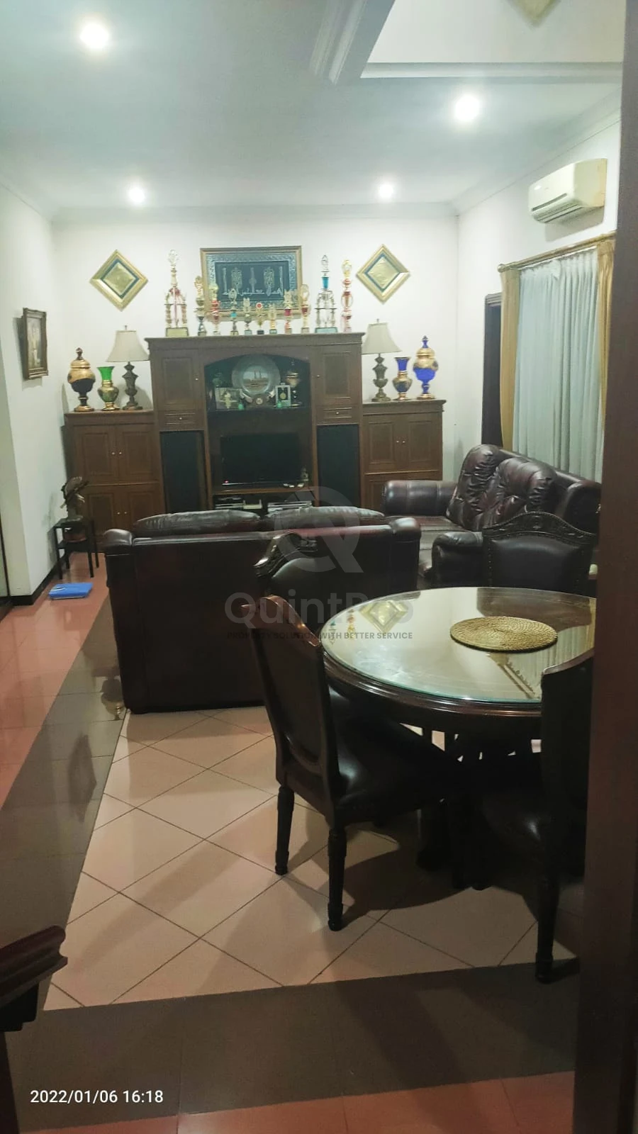 Rumah 5KT 2 Lantai di Taman Giri Loka BSD, SHM Bebas Banjir Strategis — foto 3