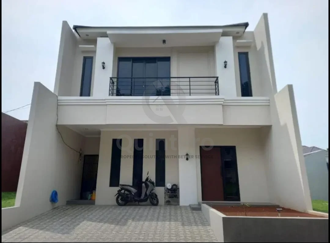 Rumah Modern 3+1KT di Kencana Loka BSD, 2 Lantai SHM Granit