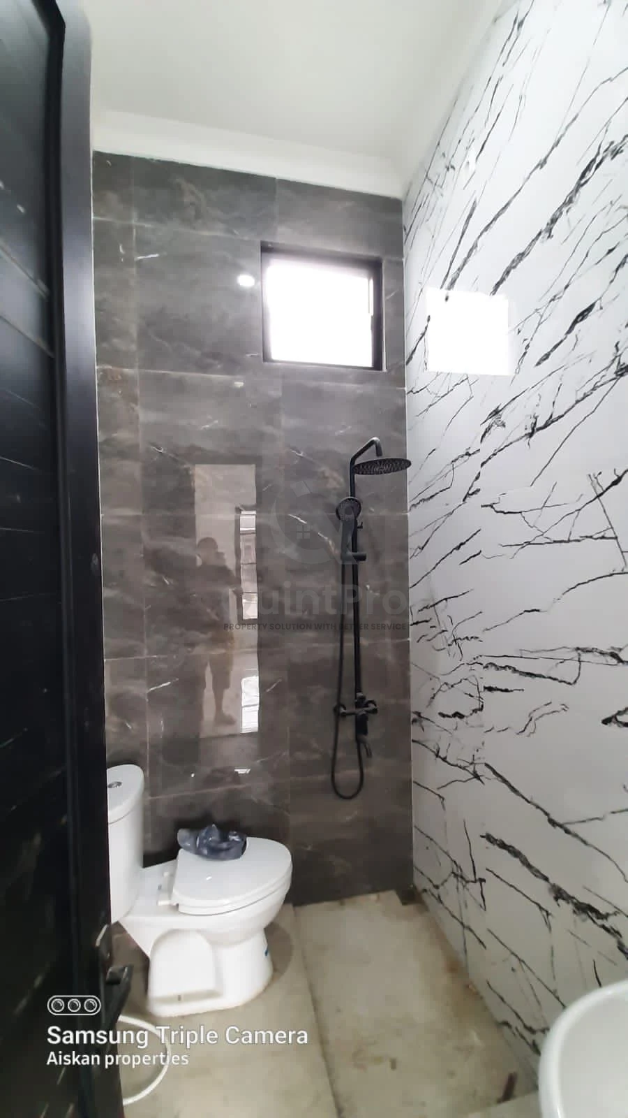 Rumah Dijual di Griya Loka Sek.15, BSD, 4KT — foto 9