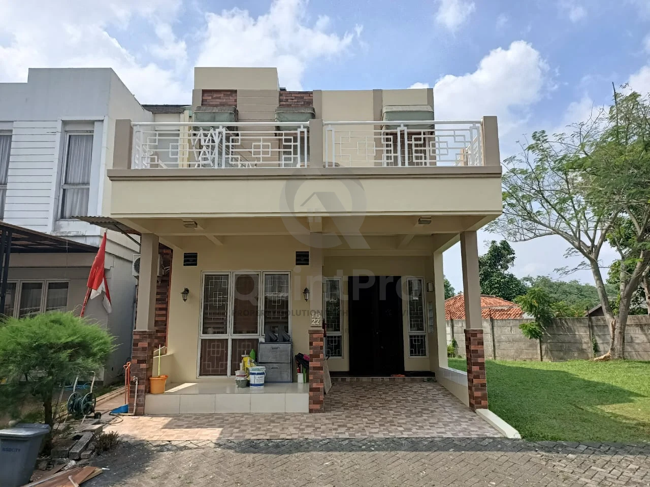 Rumah 4+1KT 200m² di The Icon BSD, 2 Lantai Renovasi Baru Furnished SHM