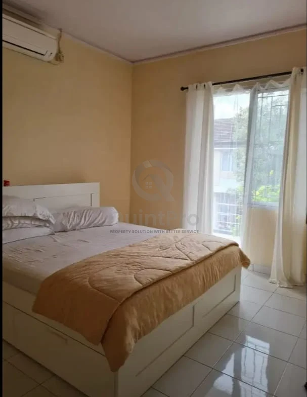 Rumah 5KT 2 Lantai di Sevilla BSD, 179m² SHM Siap Huni — foto 2