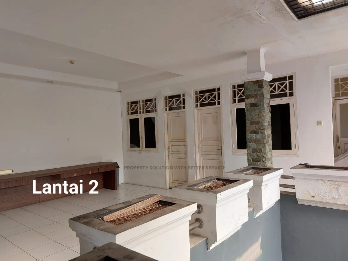 Rumah 5+1KT 250m² di Griya Lokasi BSD, 2 Lantai SHM Siap Pakai — foto 2