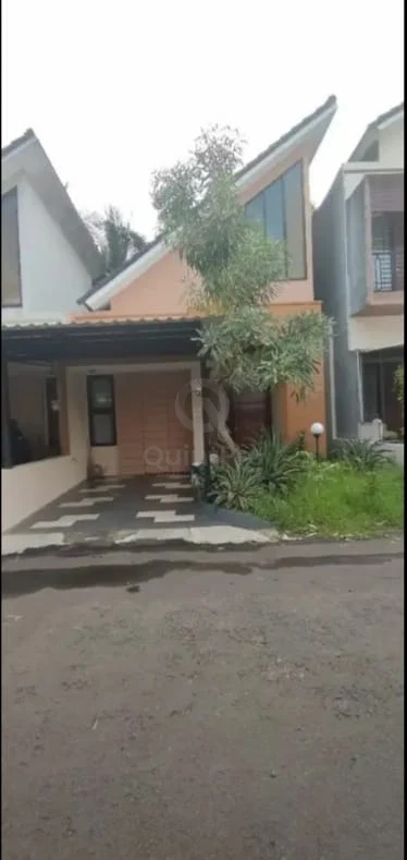 Rumah 3KT 107m² di Bintaro Terrace, 1 Lantai SHM Carport