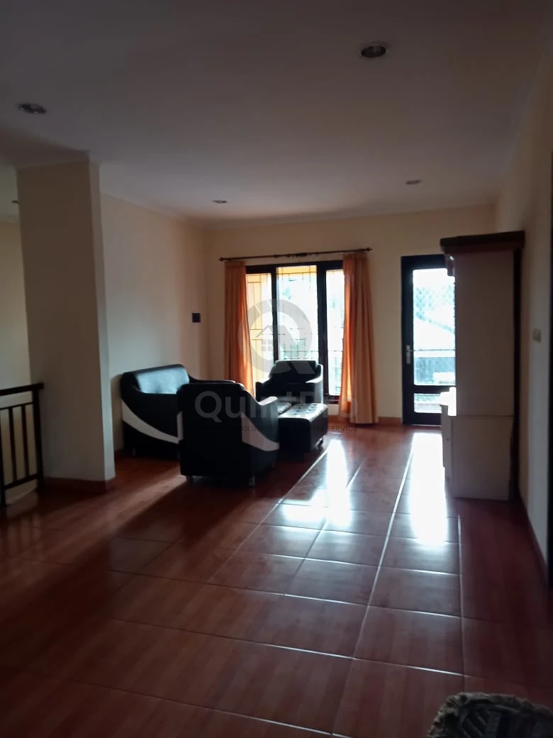 Rumah Dijual di Kencana Loka Raya Sek.12, BSD, 6KT — foto 15