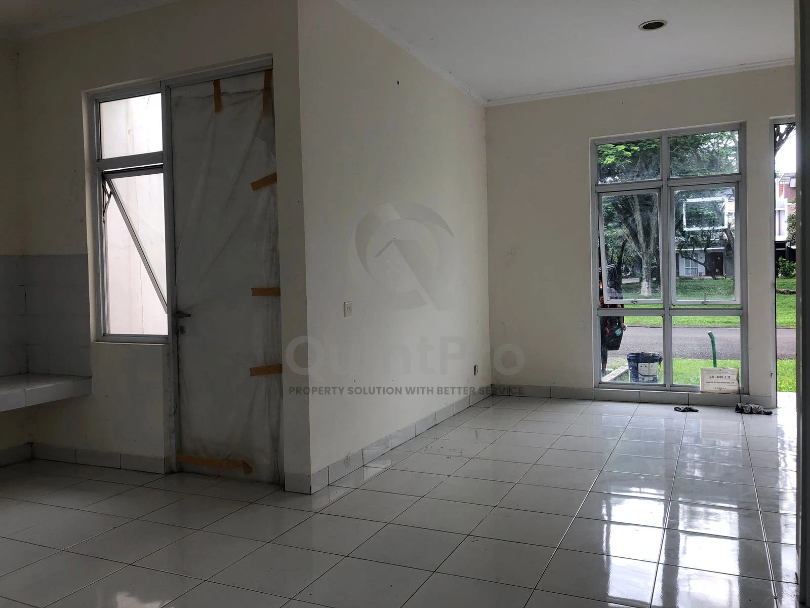 Rumah 3+1KT The Icon Eastern Cosmo BSD, 2 Lantai SHM Siap Huni — foto 3