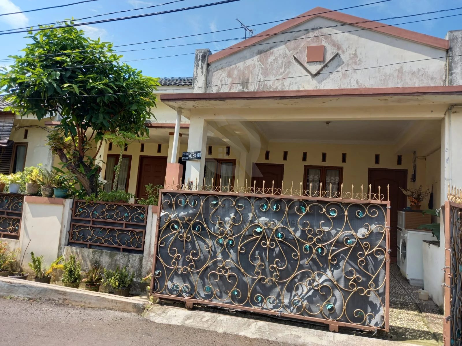 Rumah 3+1KT 2 Lantai di Permata Pamulang Tangerang Selatan, SHM