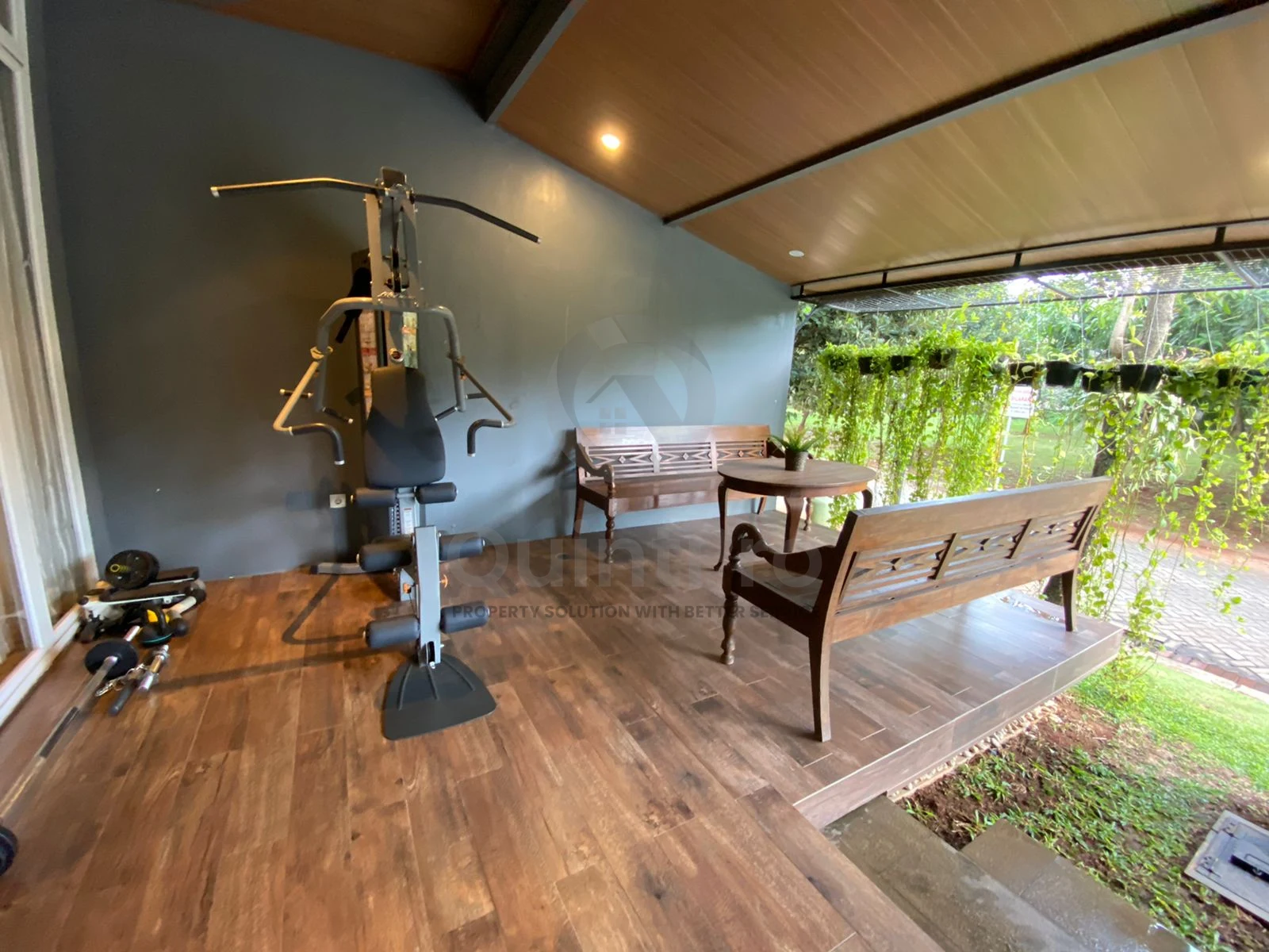Rumah Modern 3KT 180m² di Discovery Bintaro, 2 Lantai Carport 2 Mobil SHM — foto 2