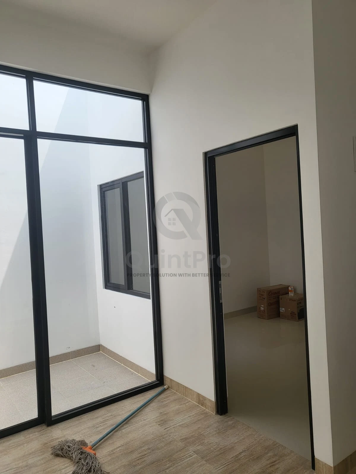 Rumah Modern 3+1KT di Nusa Loka BSD, 2 Lantai SHM Siap Huni — foto 2