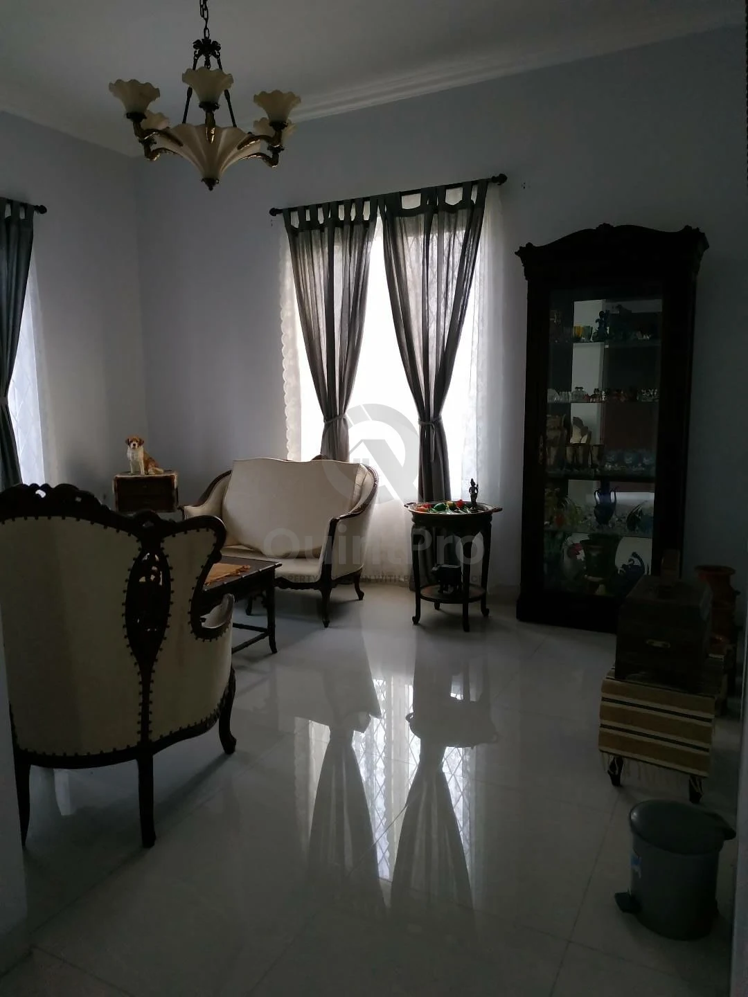 Rumah Modern 5+1KT 2 Lantai di Pondok Jagung Serpong, 497m² SHM Halaman Luas — foto 4