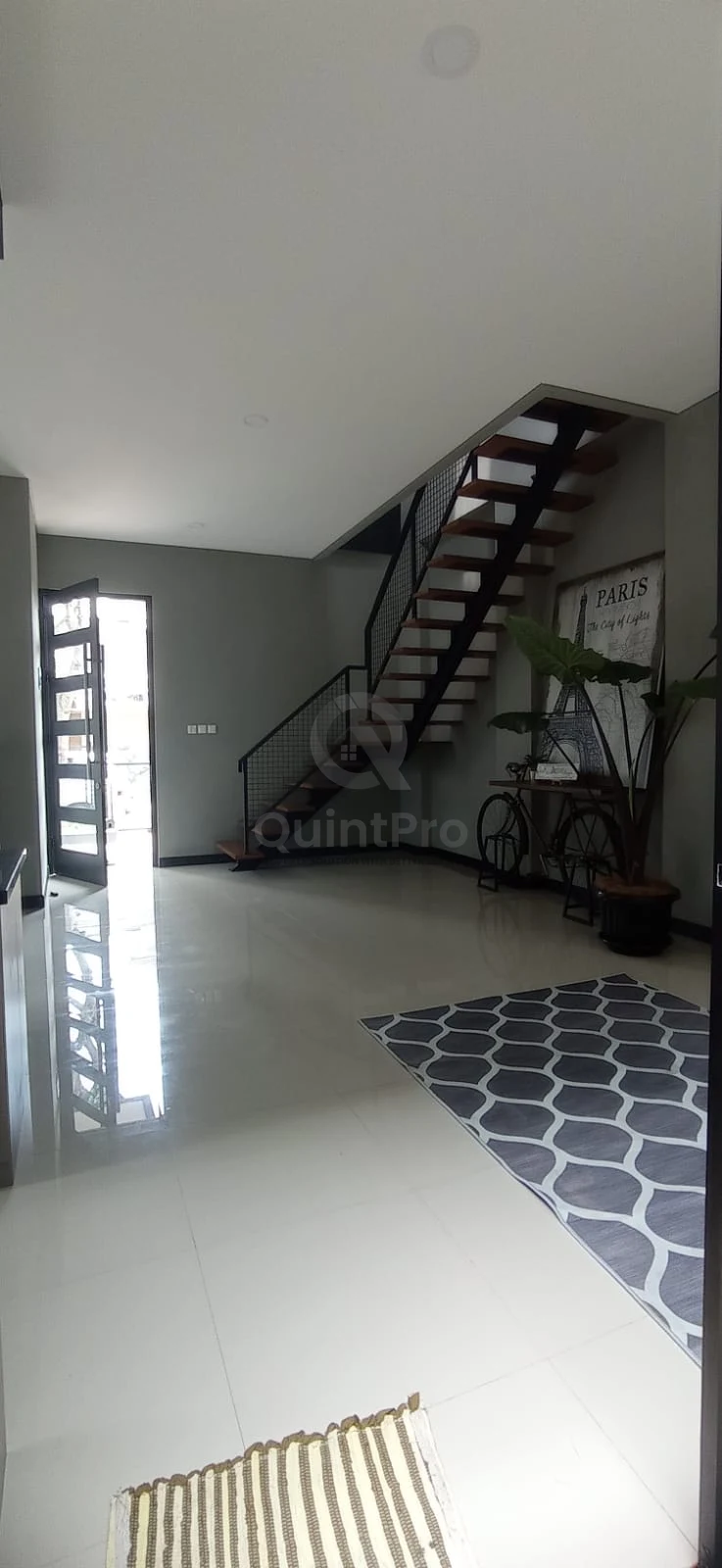 Rumah Dijual di Kencana Loka, BSD, 4KT — foto 3