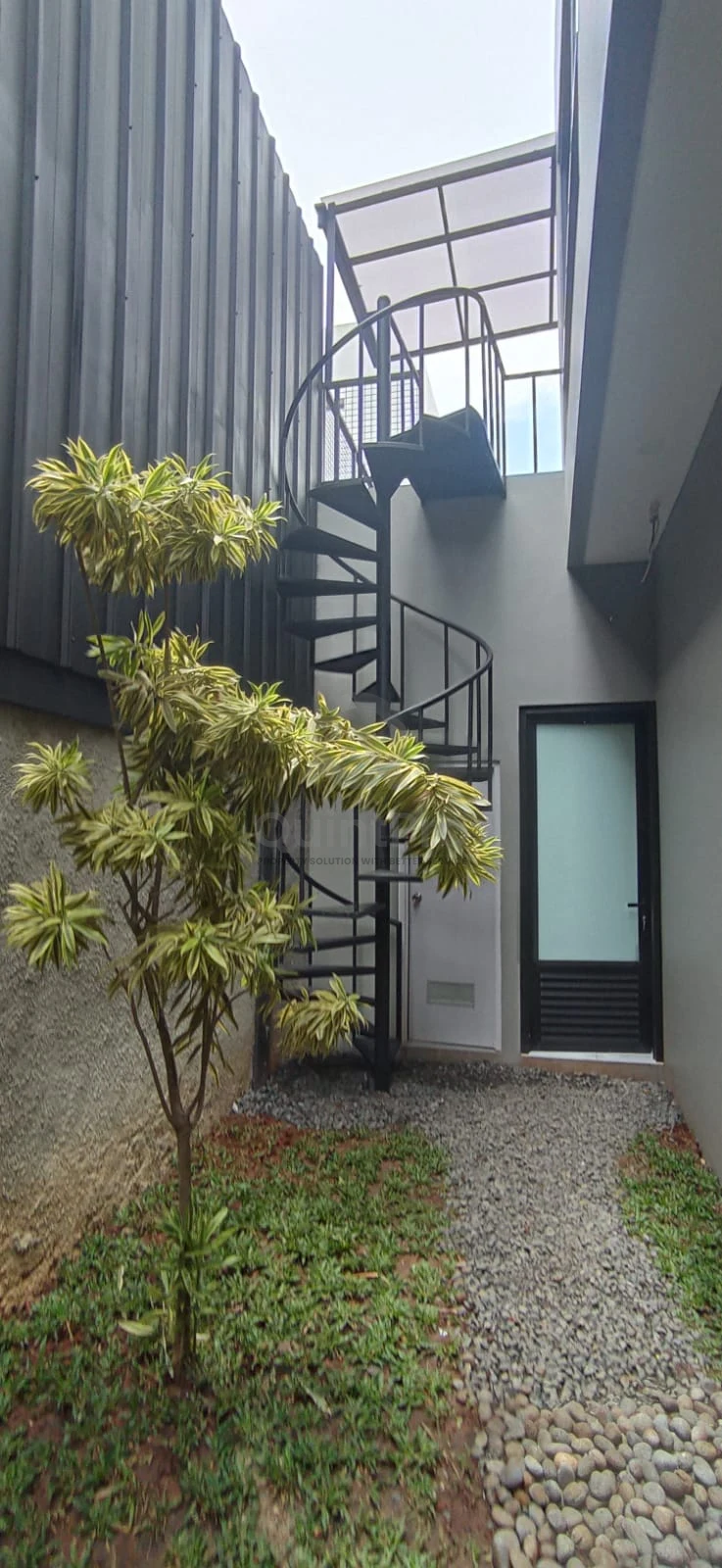 Rumah Dijual di Kencana Loka, BSD, 4KT — foto 6
