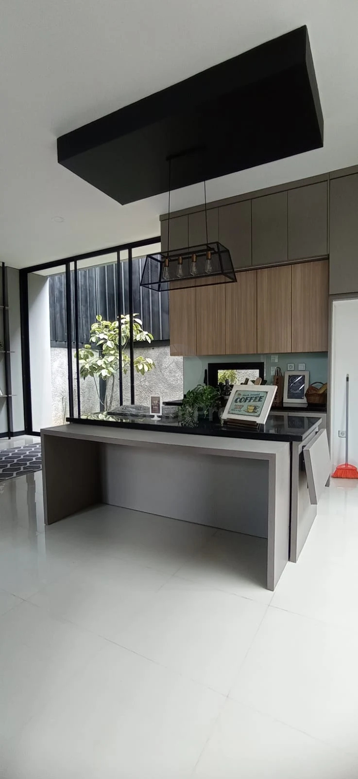 Rumah Dijual di Kencana Loka, BSD, 4KT — foto 7
