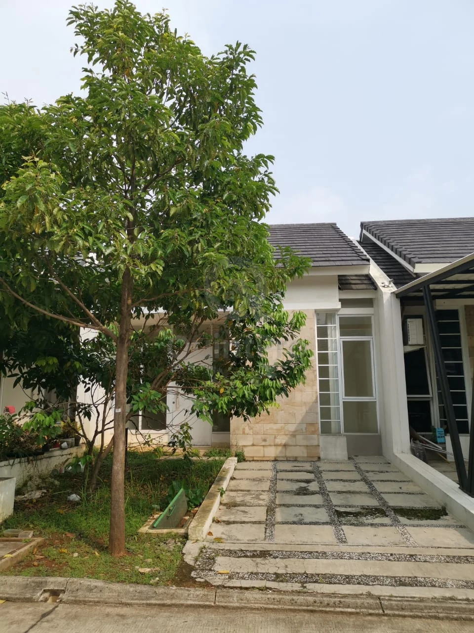 Rumah 2KT 45m² di Serpong Natura BSD, Minimalis Modern AJB — foto 2