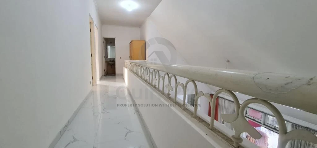Rumah 3+1KT 300m² di BSD Tangerang Selatan, 2 Lantai SHM Halaman Asri — foto 4