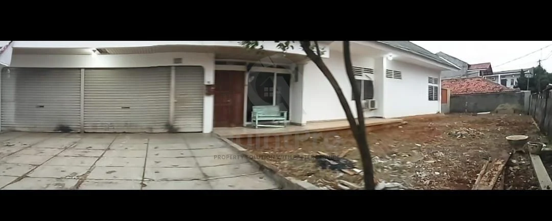 Rumah 7+1KT 2 Lantai SHM 700m² Kebon Jeruk, 300m Jalan Panjang