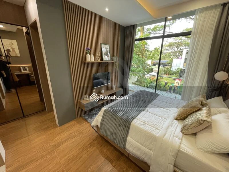Rumah 3KT 3 Lantai Full Furnished di Tanakayu Chava BSD, Smart Home Rooftop PPJB — foto 4