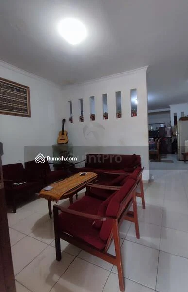 Rumah 3+1KT 156m² di Ciater Tangerang Selatan, Dekat Teras Kota SHM — foto 4