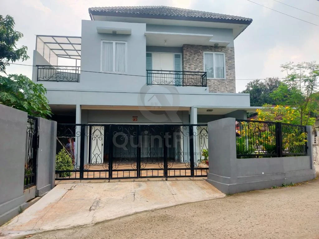 Rumah Modern 5KT 2 Lantai di Cinere, 250m ke Cinere Mall SHM Semi-Furnished