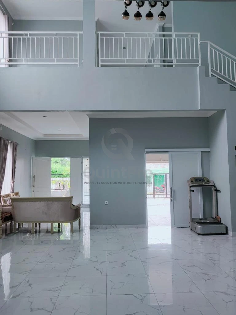 Rumah Modern 5KT 2 Lantai di Cinere, 250m ke Cinere Mall SHM Semi-Furnished — foto 3