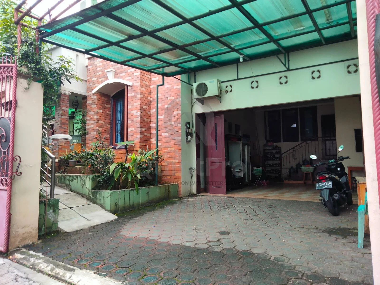 Rumah Hook 5+2KT 600m² Tebet Barat, SHM 2 Lantai Marmer Granite — foto 3